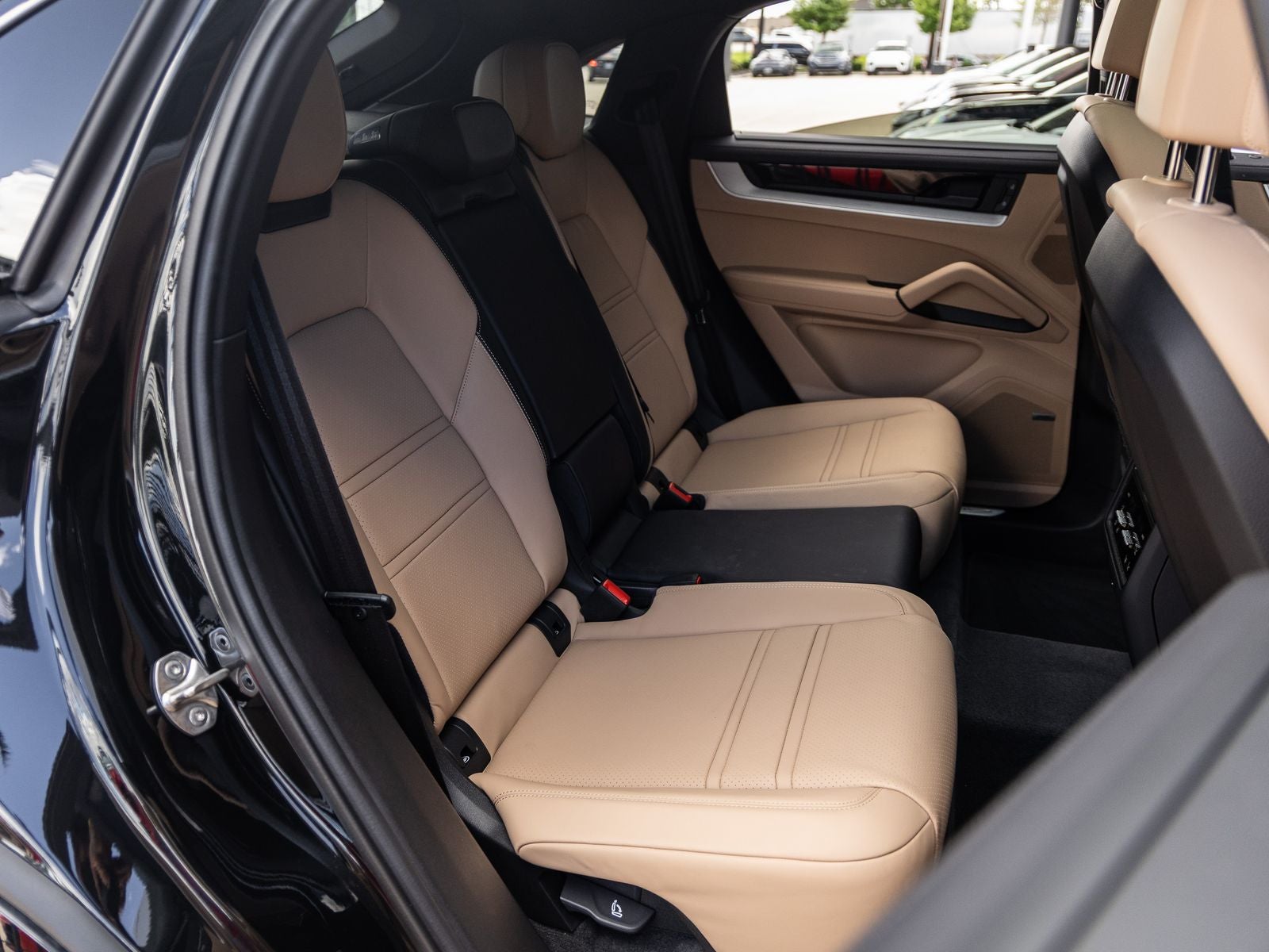 2024 Porsche Cayenne Coupe