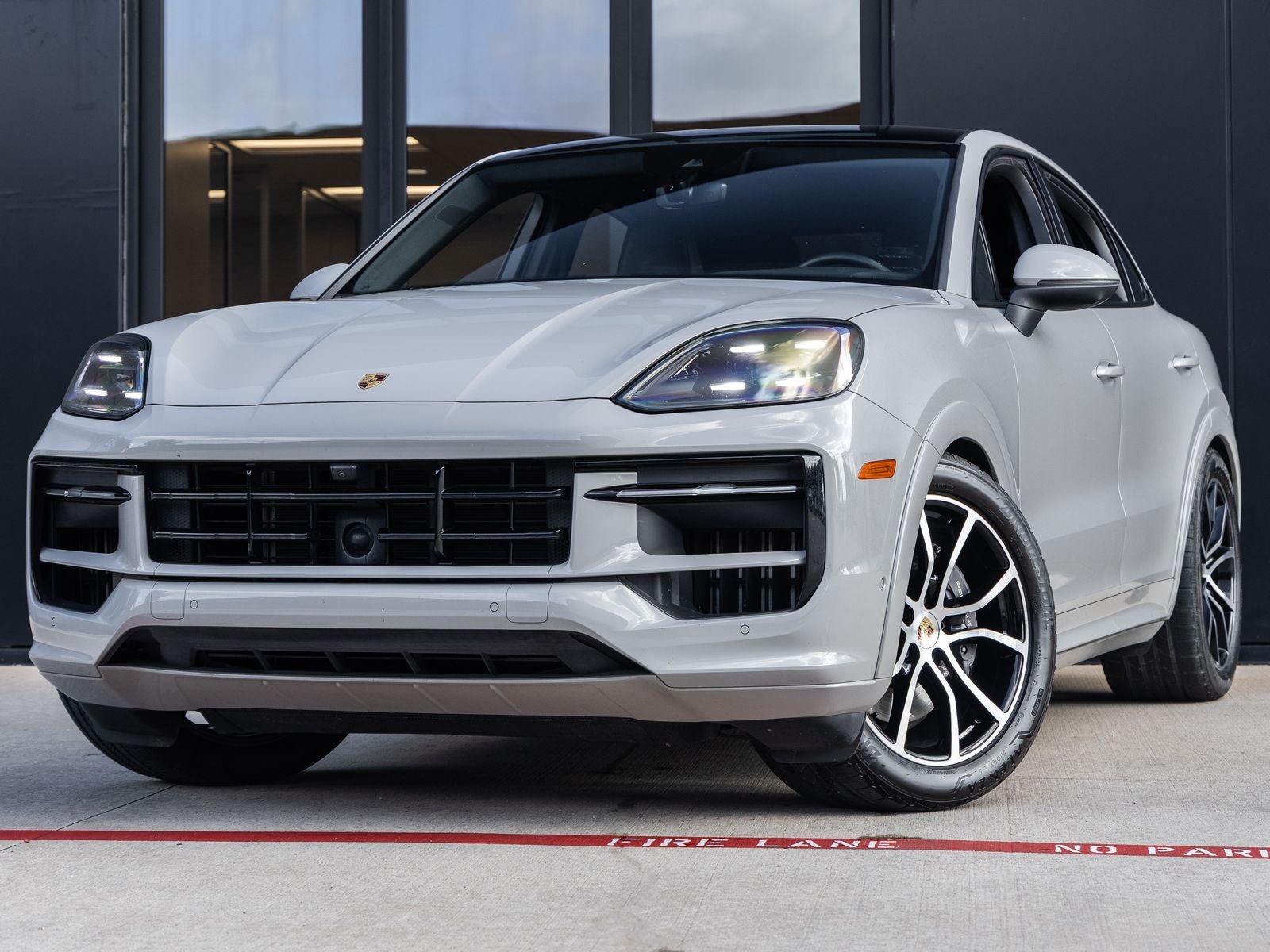 2024 Porsche Cayenne Cayenne Coupe