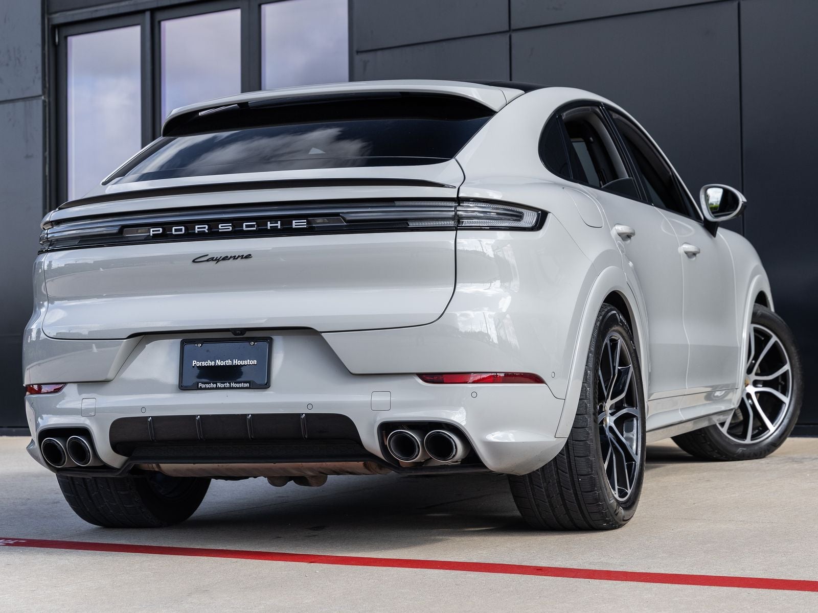 2024 Porsche Cayenne Cayenne Coupe