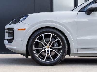 2024 Porsche Cayenne Cayenne Coupe