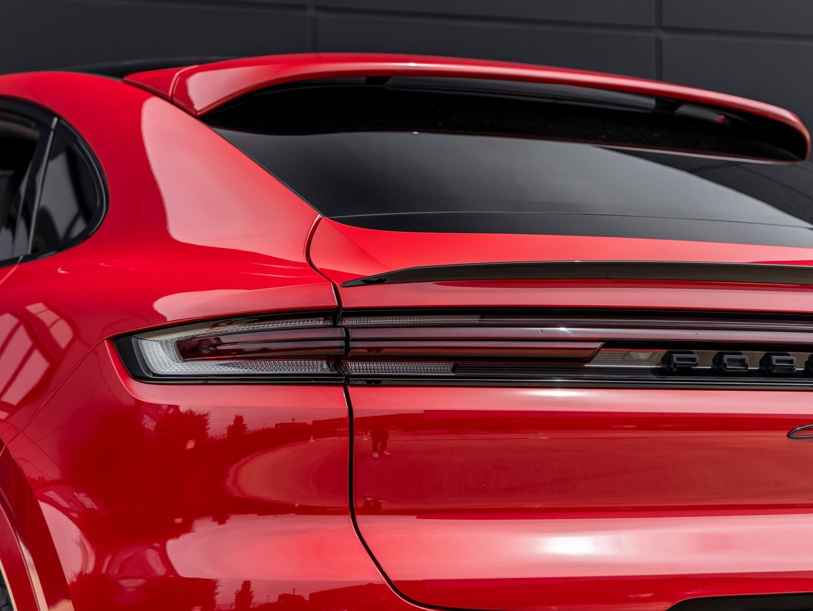 2024 Porsche Cayenne Coupe