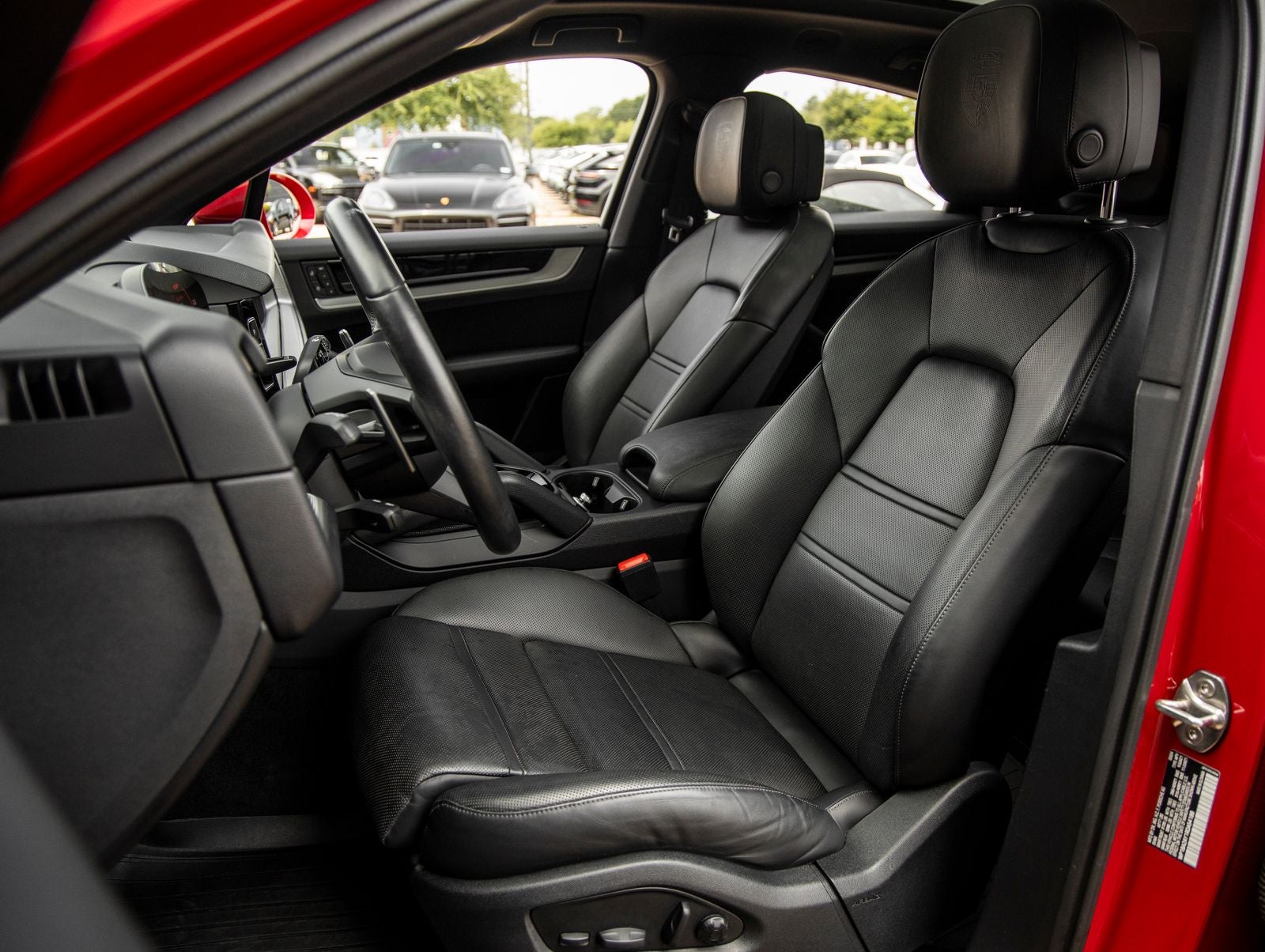 2024 Porsche Cayenne Coupe