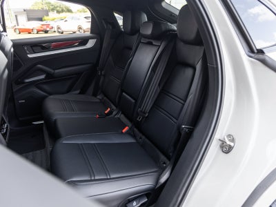 2026 Porsche Cayenne Cayenne Coupe