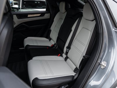 2026 Porsche Cayenne Cayenne Coupe