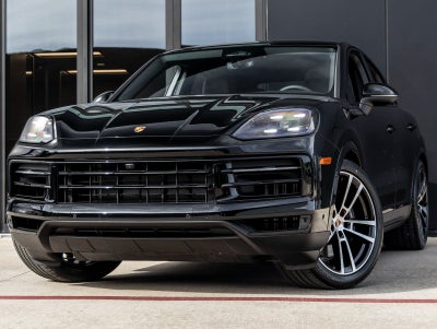 2026 Porsche Cayenne Coupe Base