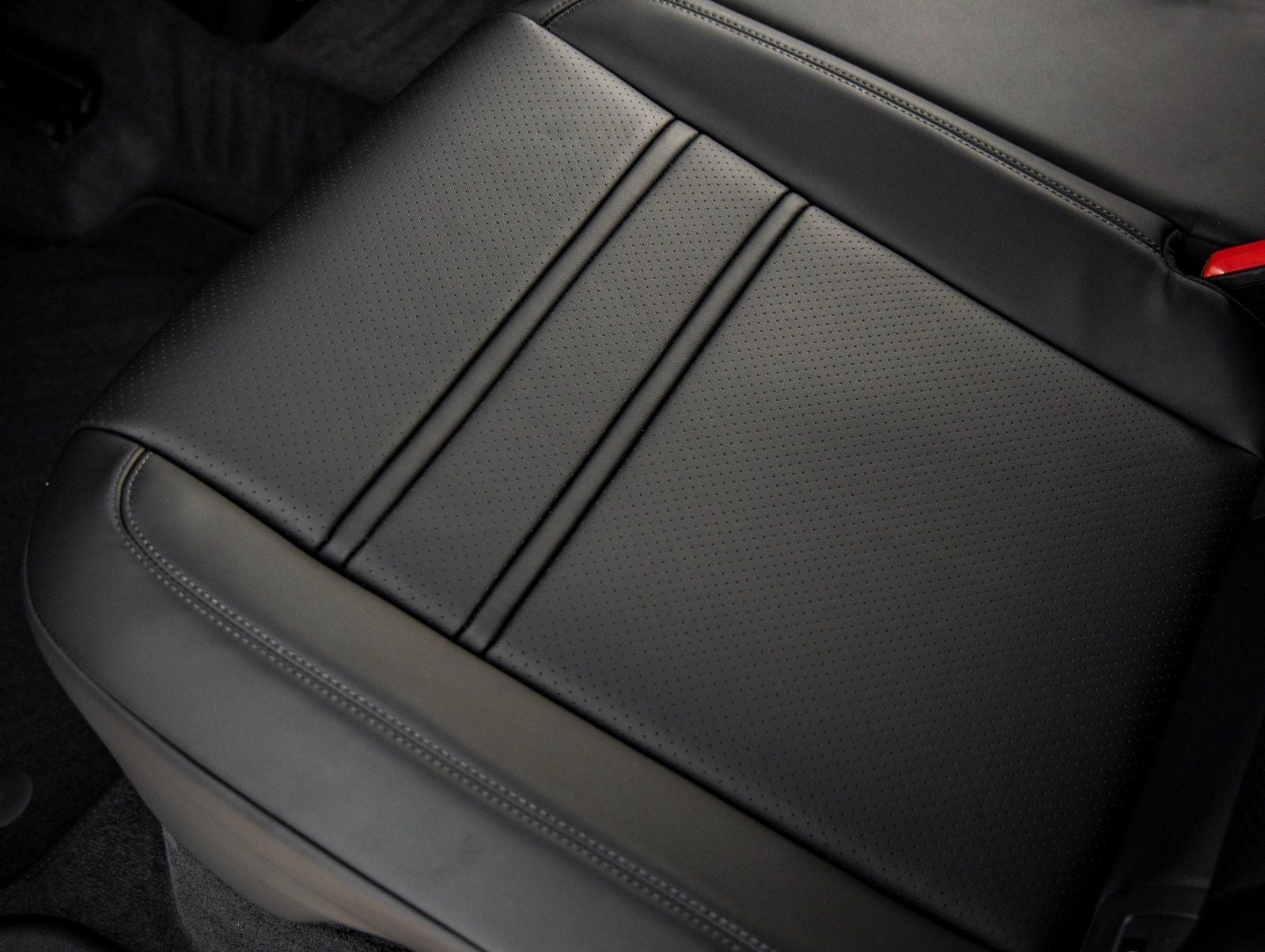 2026 Porsche Cayenne Coupe Base