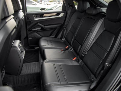 2026 Porsche Cayenne Coupe Base