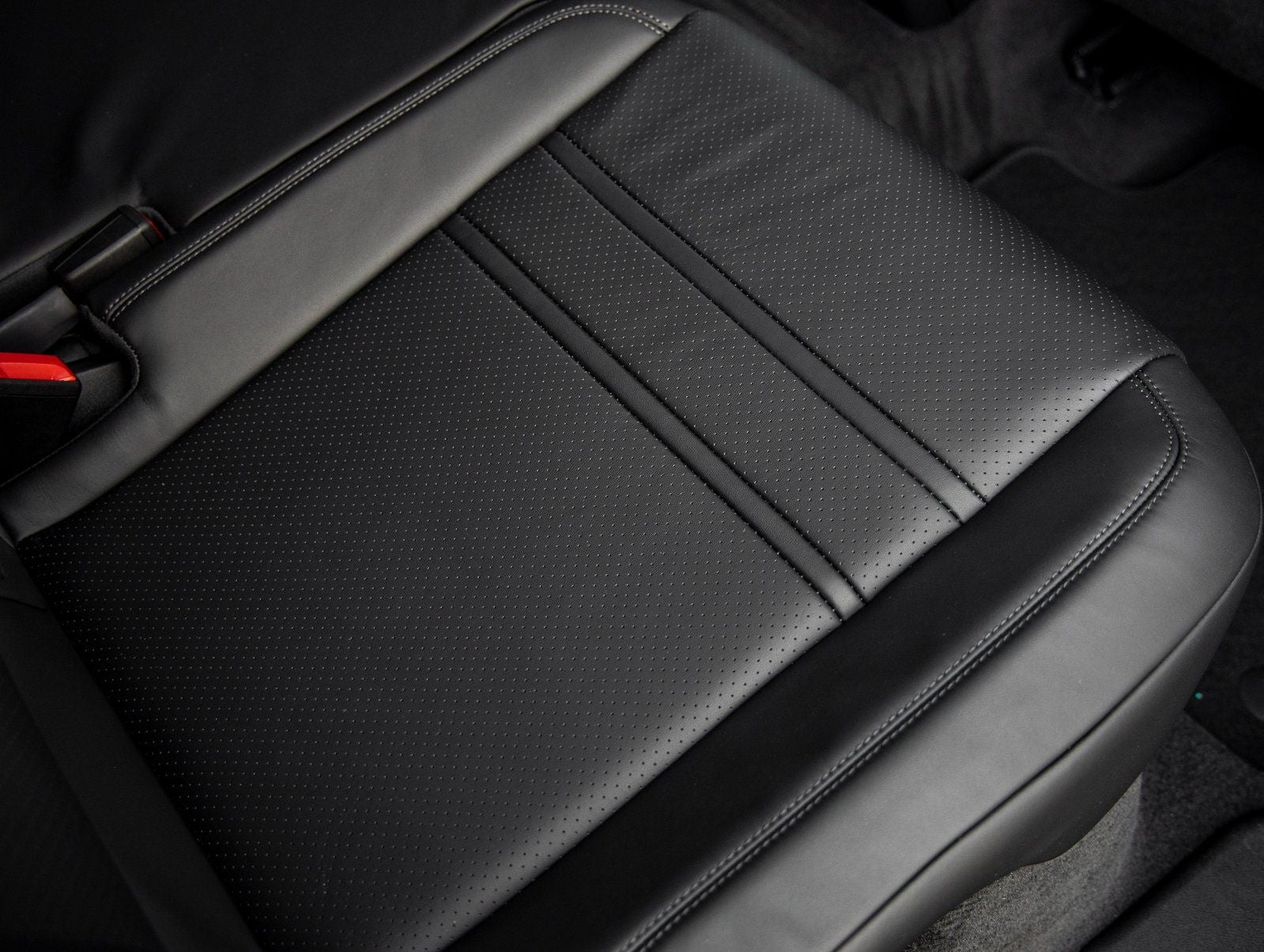 2026 Porsche Cayenne Coupe Base