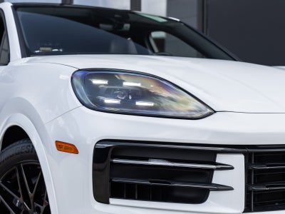 2024 Porsche Cayenne Coupe