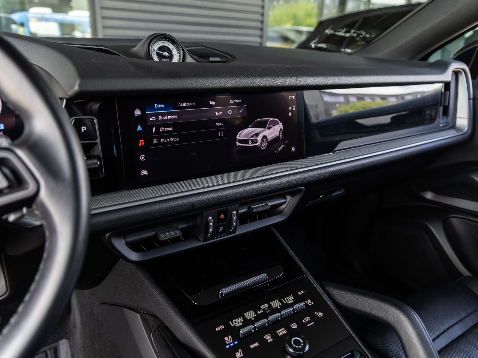 2024 Porsche Cayenne Coupe