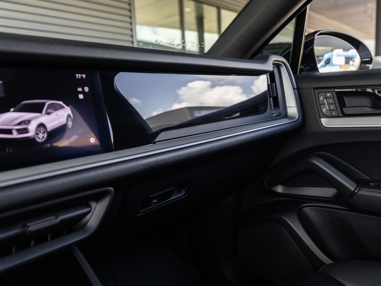 2024 Porsche Cayenne Coupe