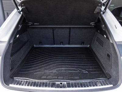 2024 Porsche Cayenne Coupe