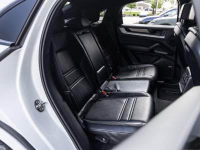 2024 Porsche Cayenne Coupe