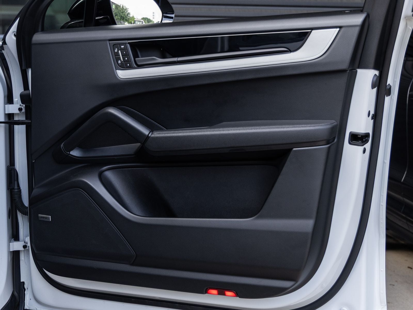 2024 Porsche Cayenne Coupe