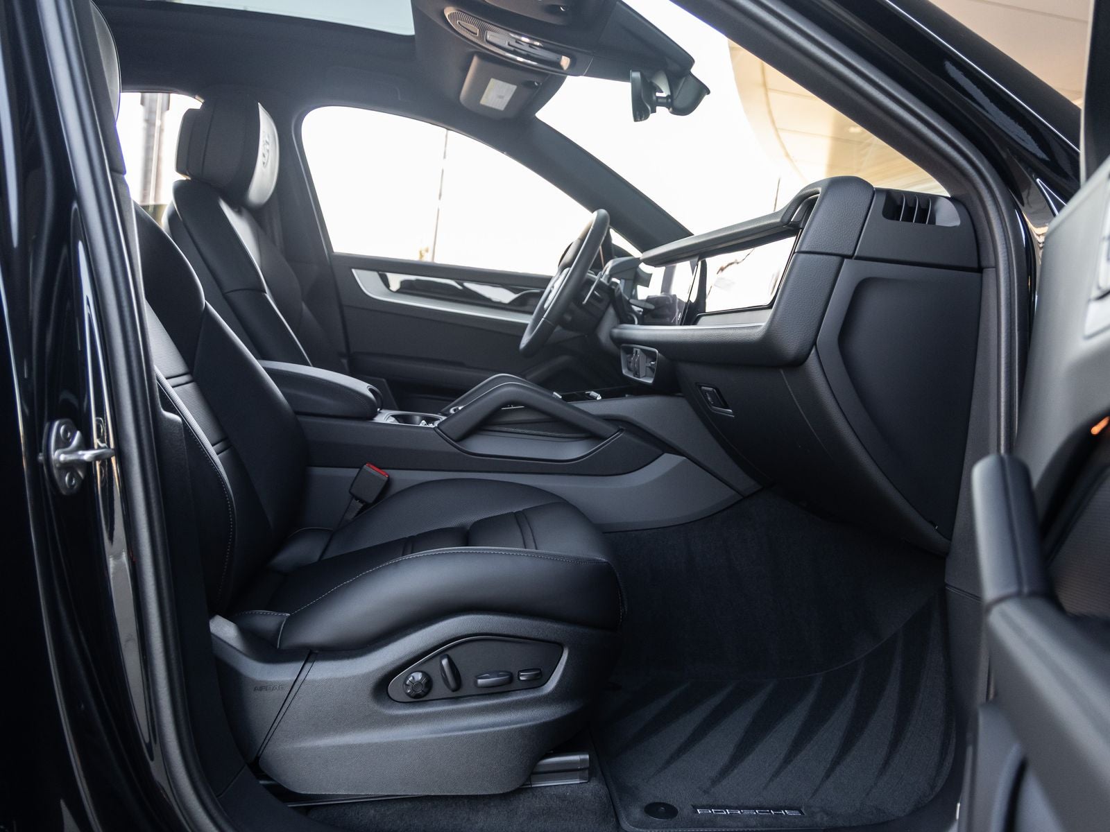 2026 Porsche Cayenne Coupe