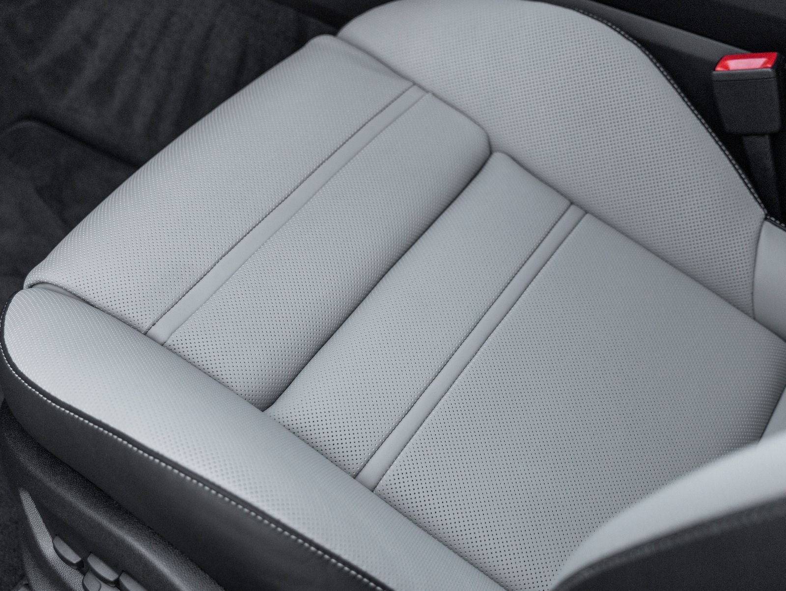 2026 Porsche Cayenne Coupe