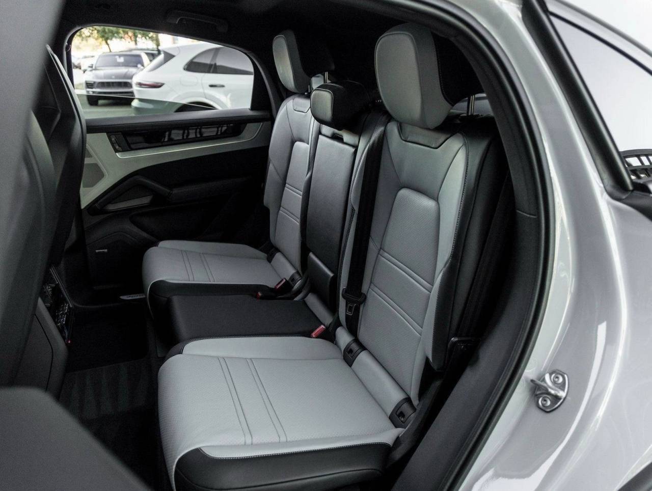 2026 Porsche Cayenne Coupe