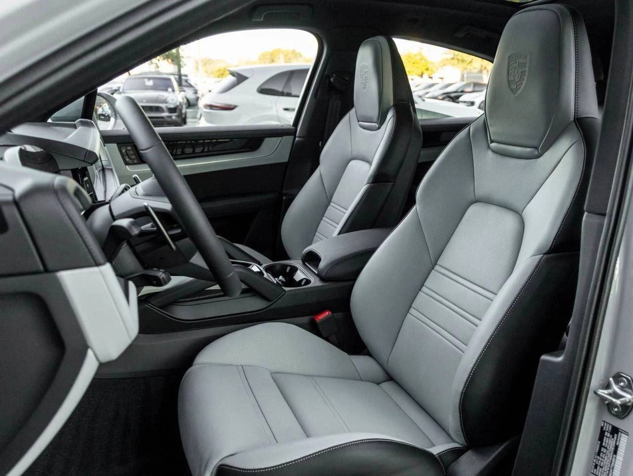 2026 Porsche Cayenne Coupe