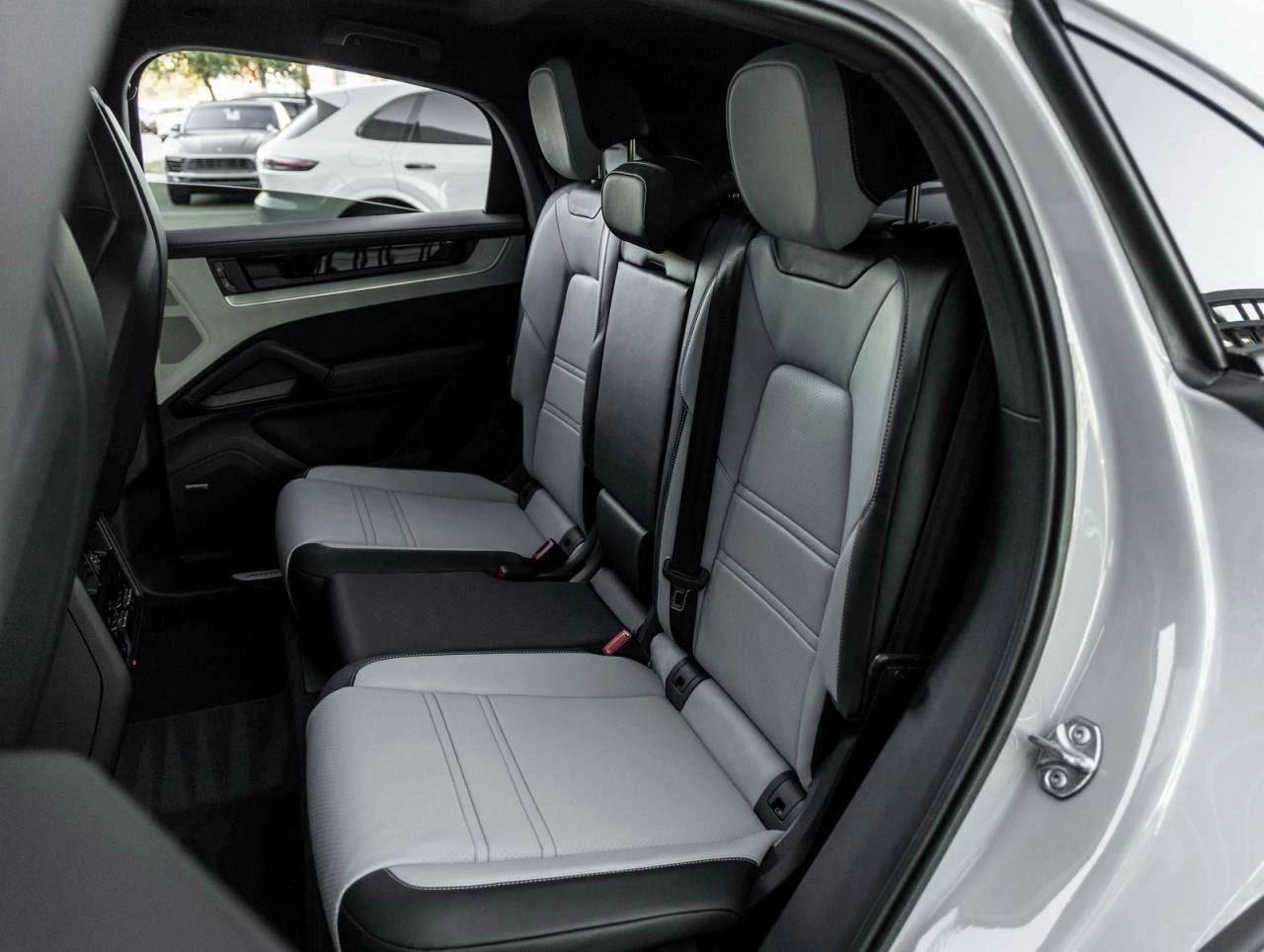 2026 Porsche Cayenne Coupe