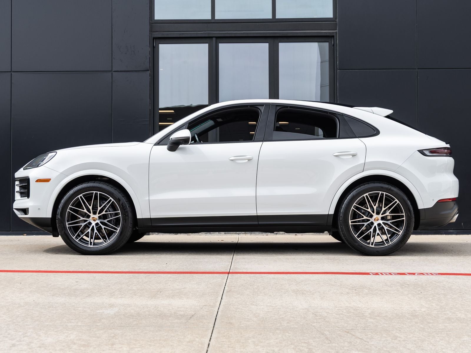 2025 Porsche Cayenne Coupe Coupe AWD