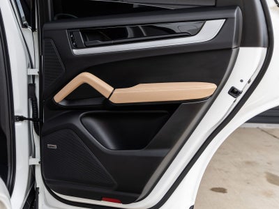 2025 Porsche Cayenne Coupe Coupe AWD
