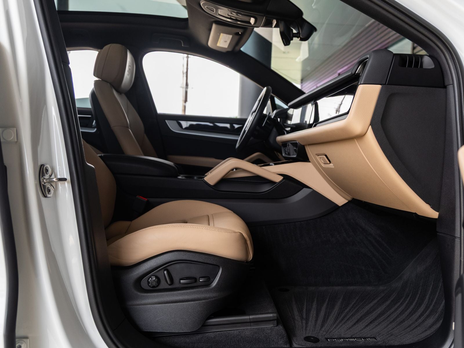 2025 Porsche Cayenne Coupe Coupe AWD