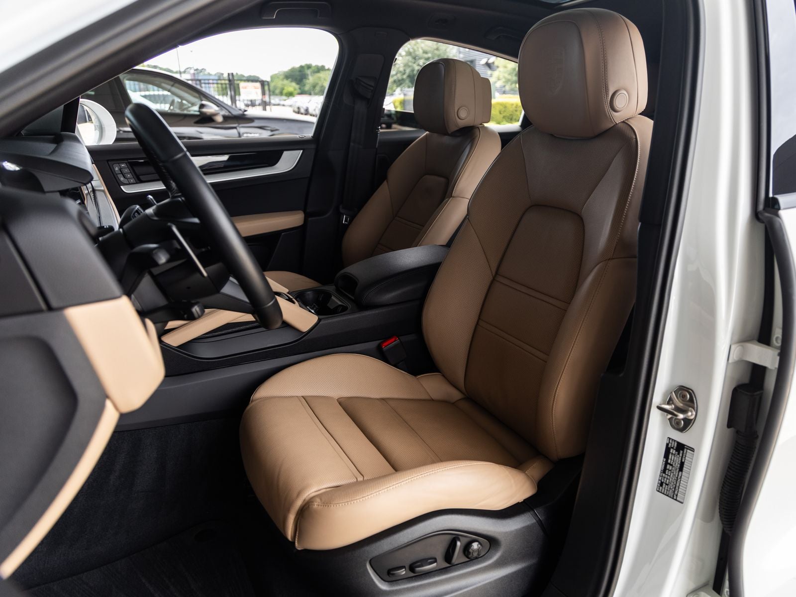 2025 Porsche Cayenne Coupe Coupe AWD