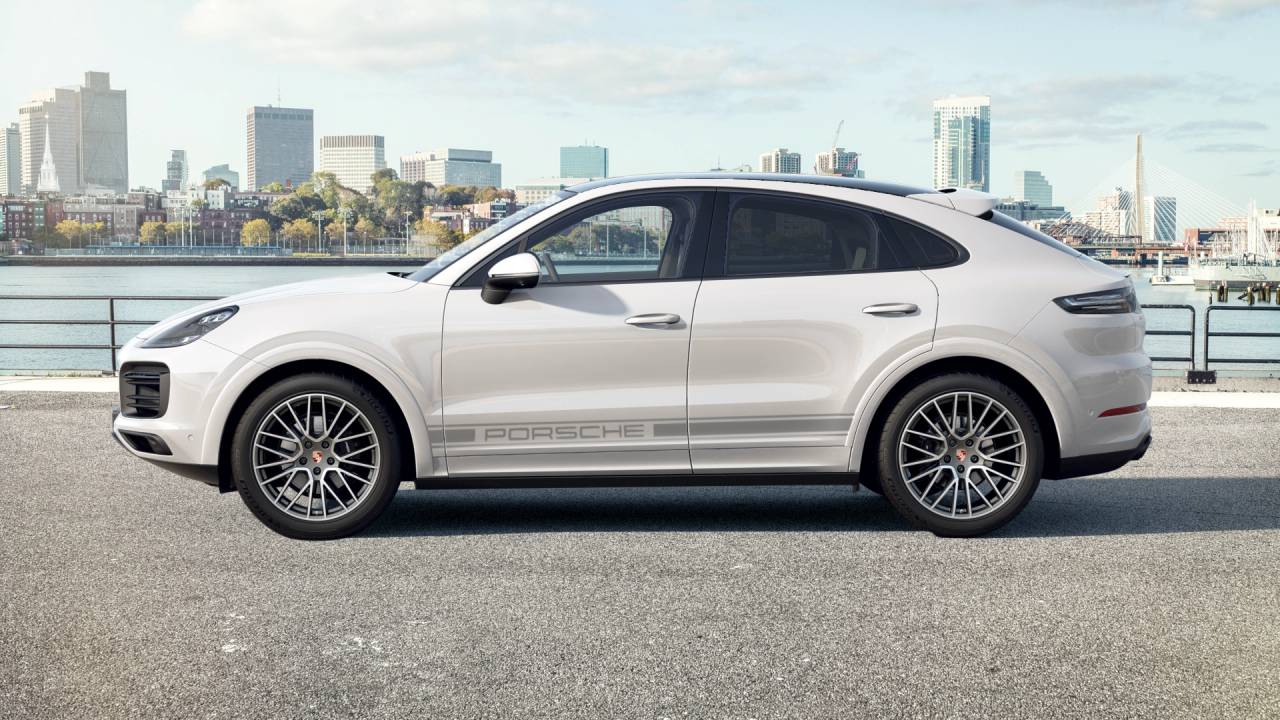 2022 Porsche Cayenne Coupe Cayenne Coupe Platinum Edition
