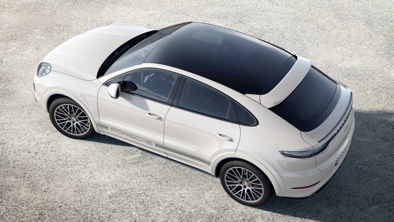 2022 Porsche Cayenne Coupe Cayenne Coupe Platinum Edition