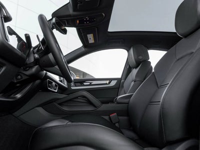 2026 Porsche Cayenne Coupe