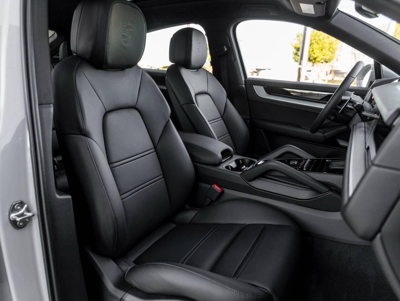 2026 Porsche Cayenne Coupe