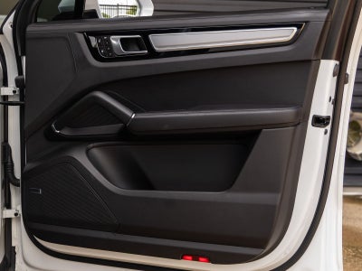 2023 Porsche Cayenne S Coupe Platinum Edition