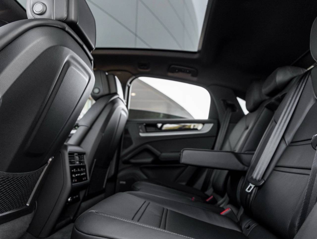 2026 Porsche Cayenne Cayenne E-Hybrid Coupe