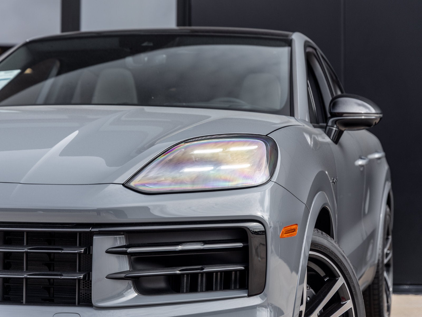 2025 Porsche Cayenne E-Hybrid Coupe Base