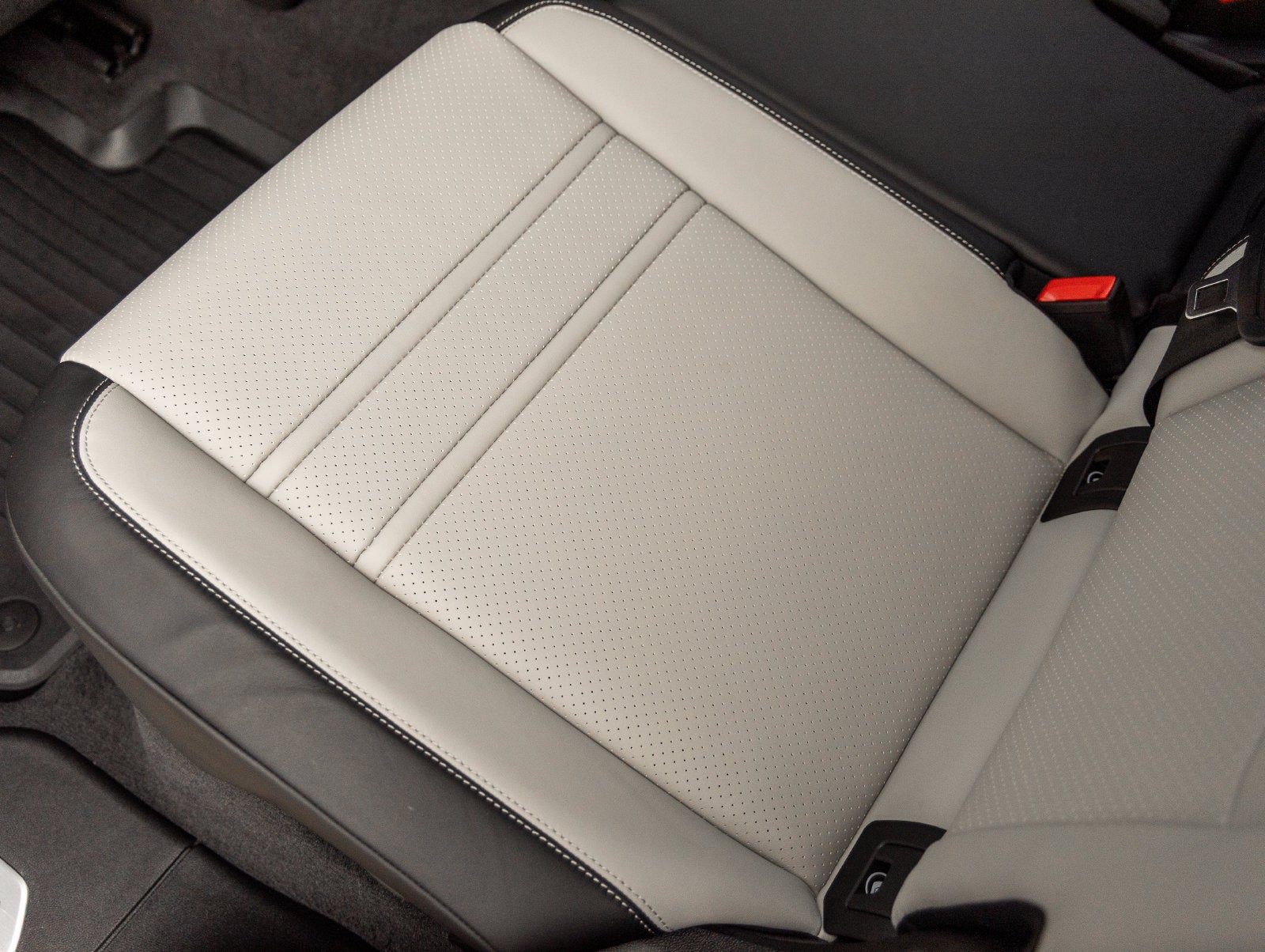 2025 Porsche Cayenne E-Hybrid Coupe Base