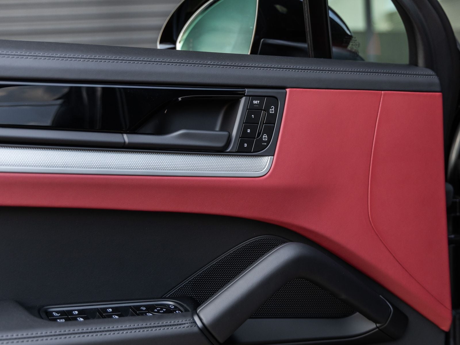2026 Porsche Cayenne Cayenne E-Hybrid Coupe