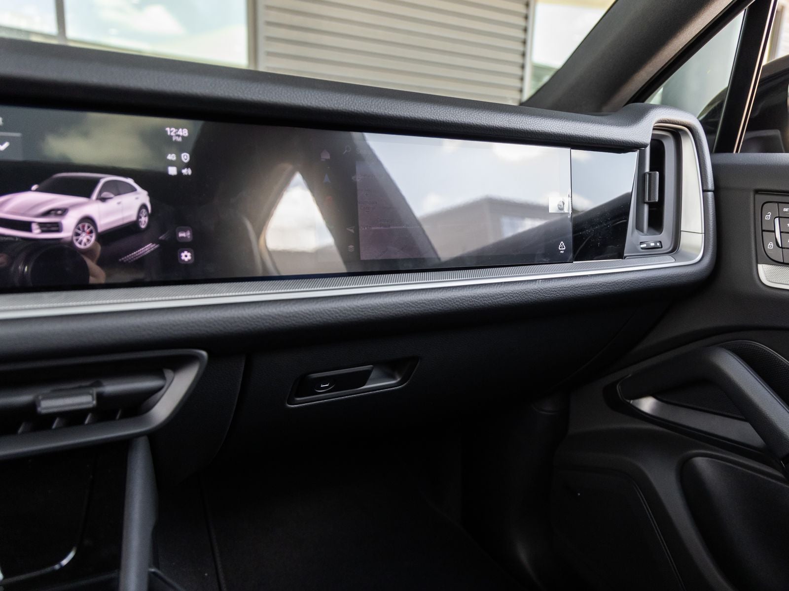 2025 Porsche Cayenne E-Hybrid Coupe