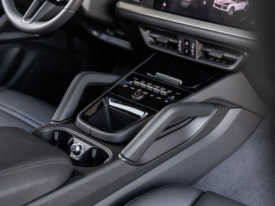 2025 Porsche Cayenne E-Hybrid Coupe