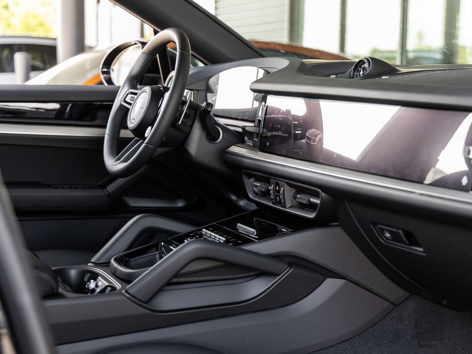 2025 Porsche Cayenne E-Hybrid Coupe