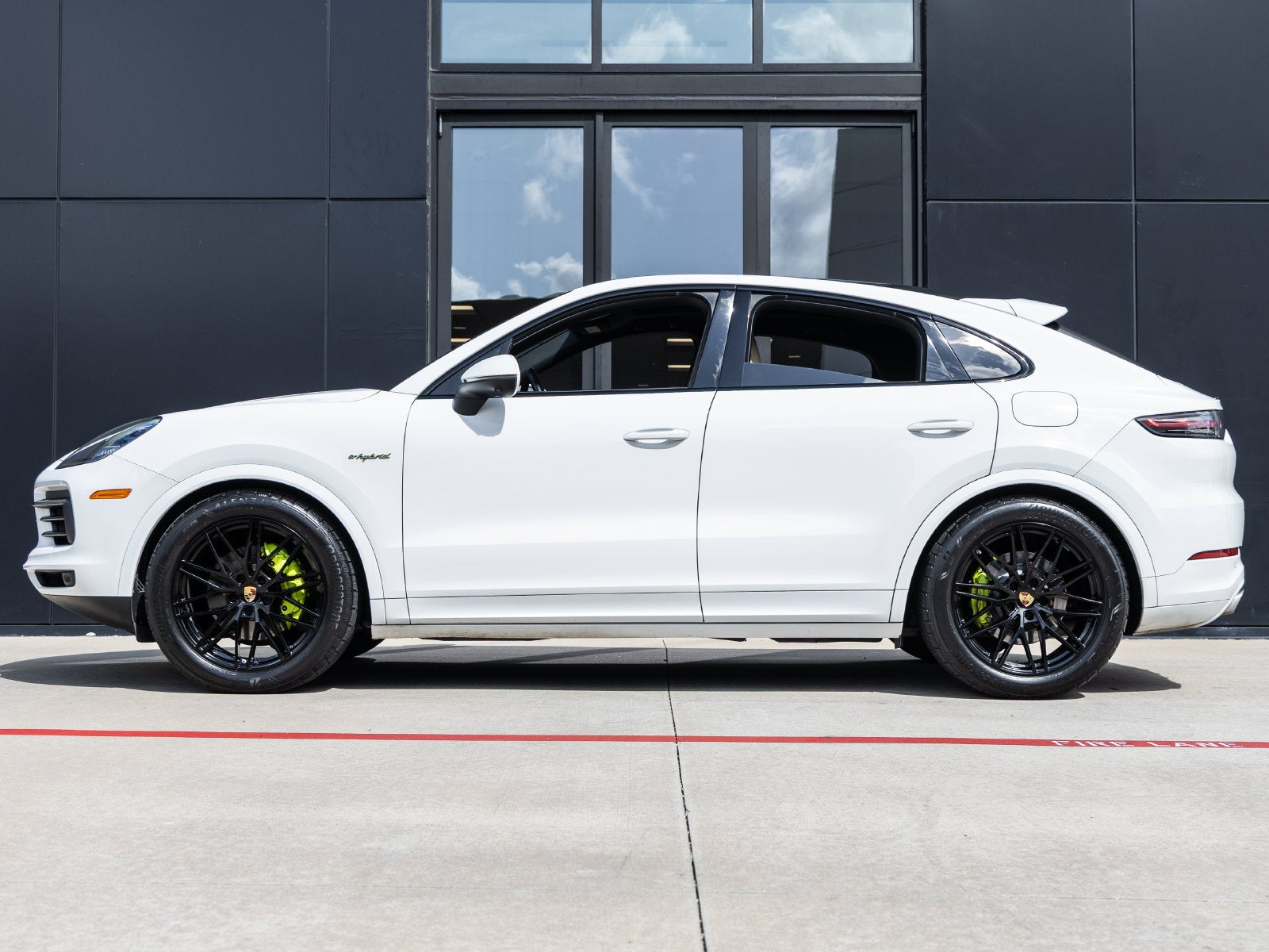 2020 Porsche Cayenne Cayenne E-Hybrid Coupe