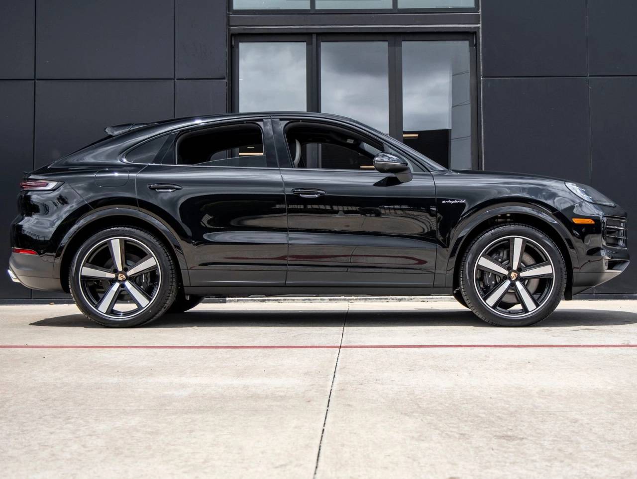 2025 Porsche Cayenne Cayenne E-Hybrid Coupe