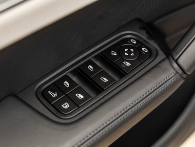2025 Porsche Cayenne Cayenne E-Hybrid Coupe