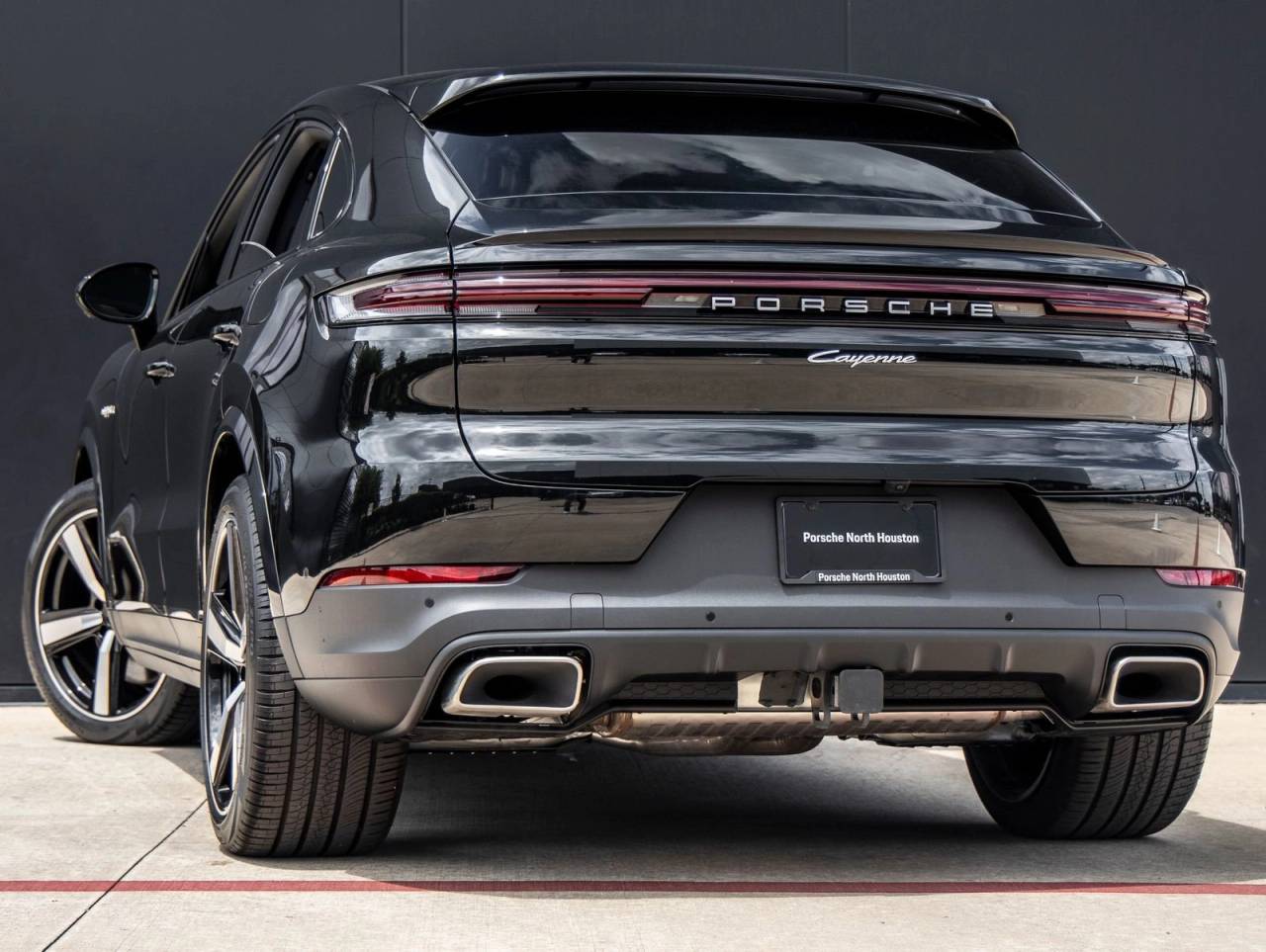 2025 Porsche Cayenne Cayenne E-Hybrid Coupe