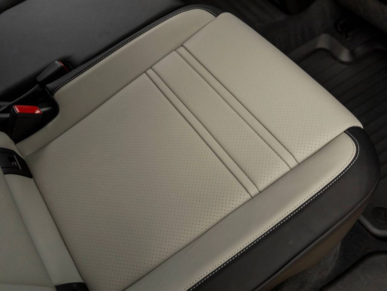 2025 Porsche Cayenne Cayenne E-Hybrid Coupe