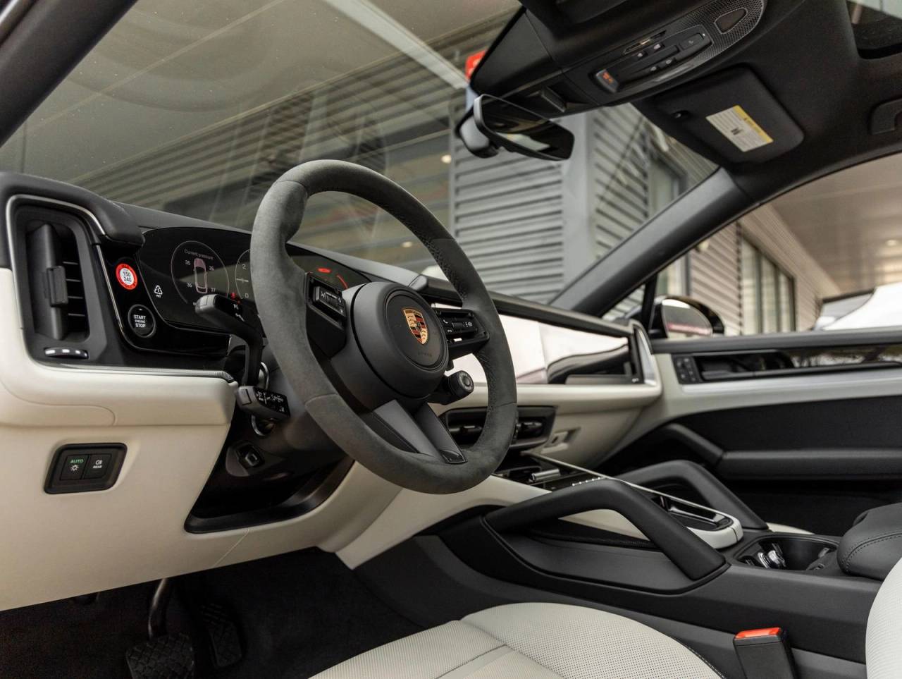 2025 Porsche Cayenne Cayenne E-Hybrid Coupe