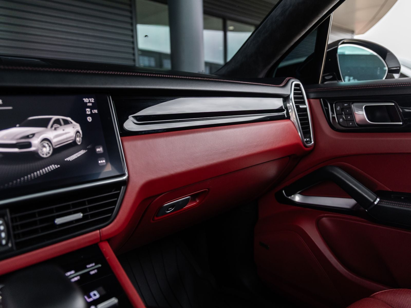 2023 Porsche Cayenne Turbo Coupe
