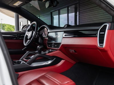 2023 Porsche Cayenne Turbo Coupe
