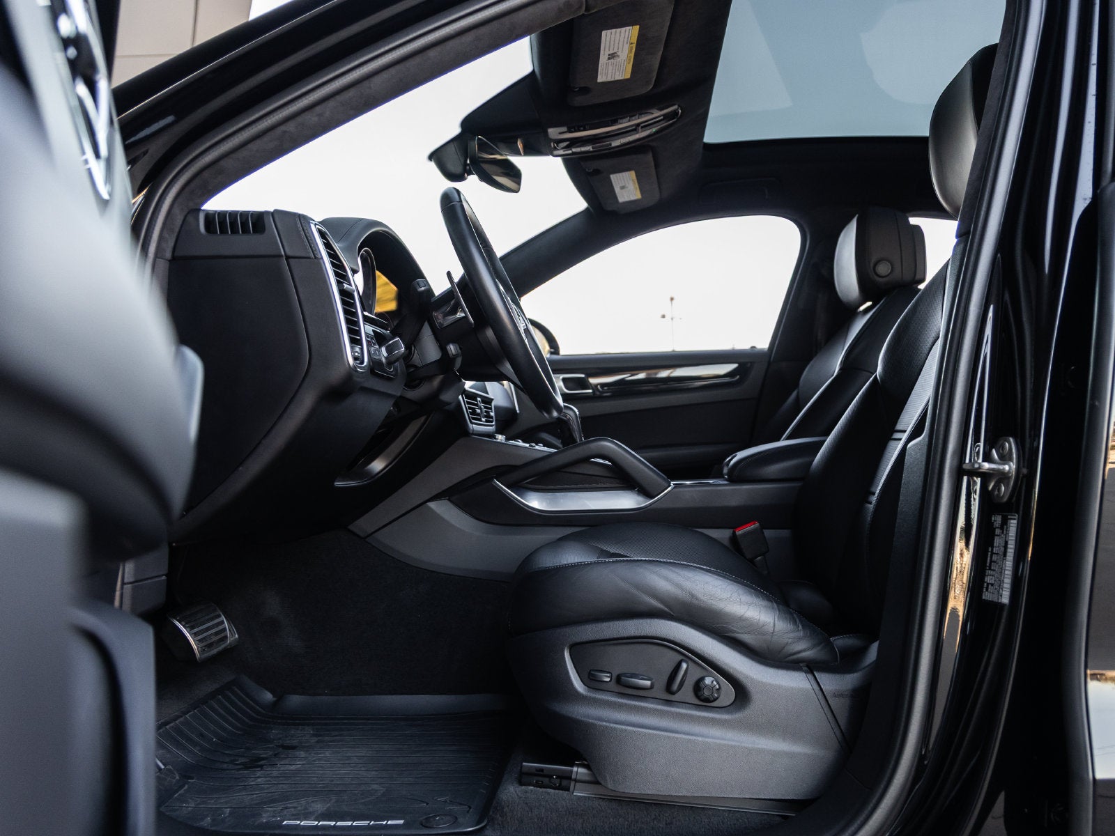 2022 Porsche Cayenne Cayenne Turbo Coupe