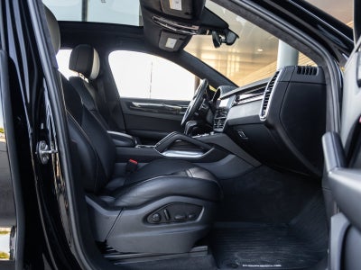 2022 Porsche Cayenne Cayenne Turbo Coupe