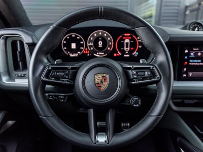 2025 Porsche Cayenne Cayenne GTS Coupe